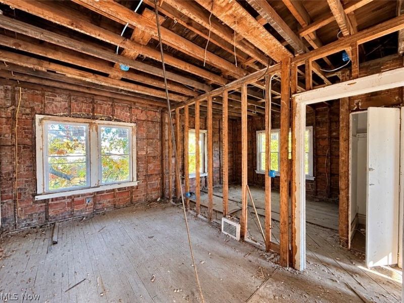 16039 Saint Clair Avenue, Cleveland, OH 44110 Photo 3