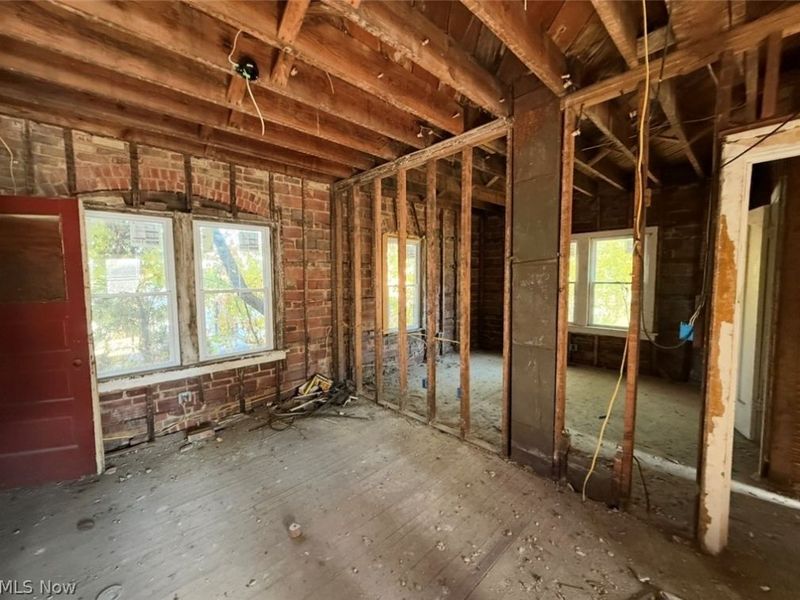 16039 Saint Clair Avenue, Cleveland, OH 44110 Photo 7