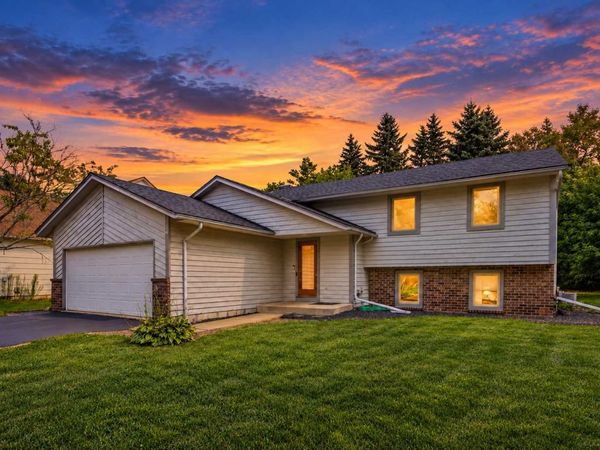 8026 173rd Street W, Lakeville, MN 55044