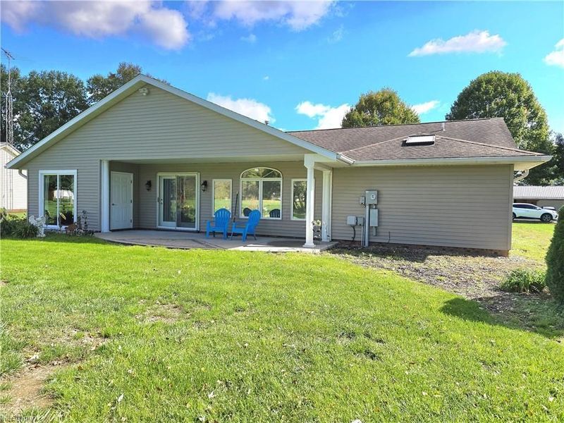 6215 Southview Drive , Nashport, OH 43830 Photo 3