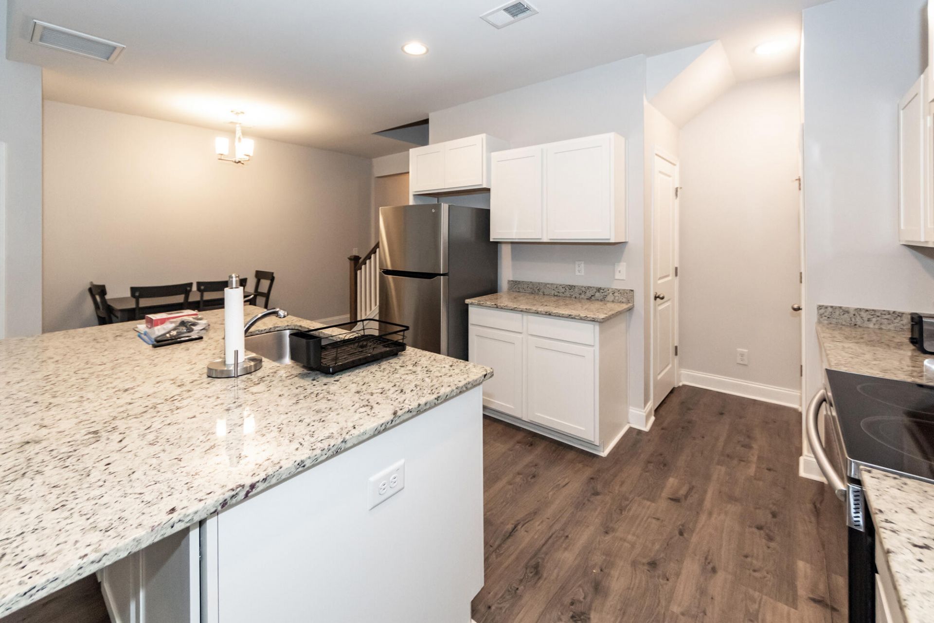 7789 Montview Road Photo 17