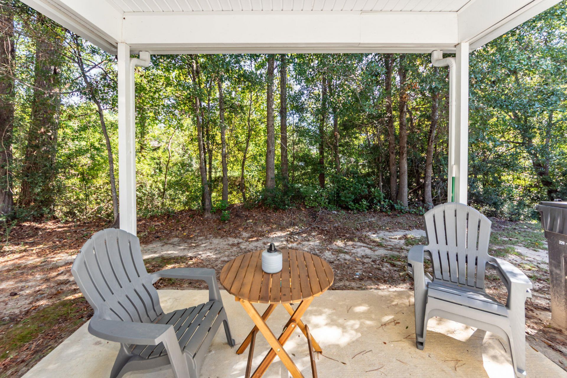 7789 Montview Road Photo 32