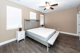 7789 Montview Road photo 4