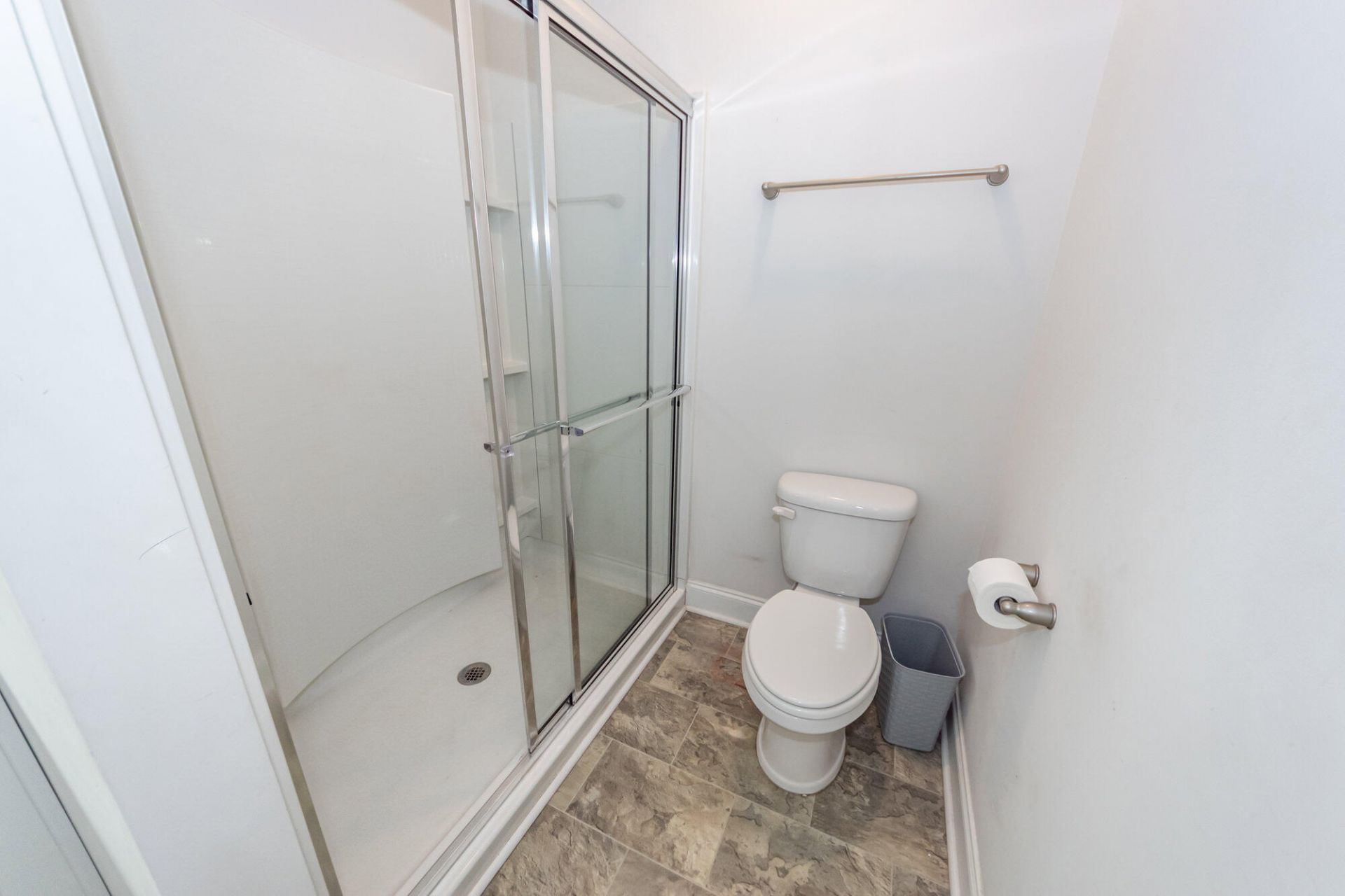 7789 Montview Road Photo 9