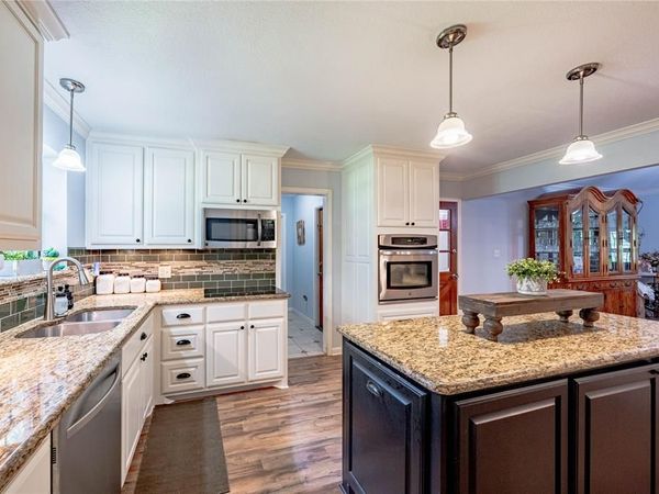 5 Linden Lane, Athens, TX 75751
