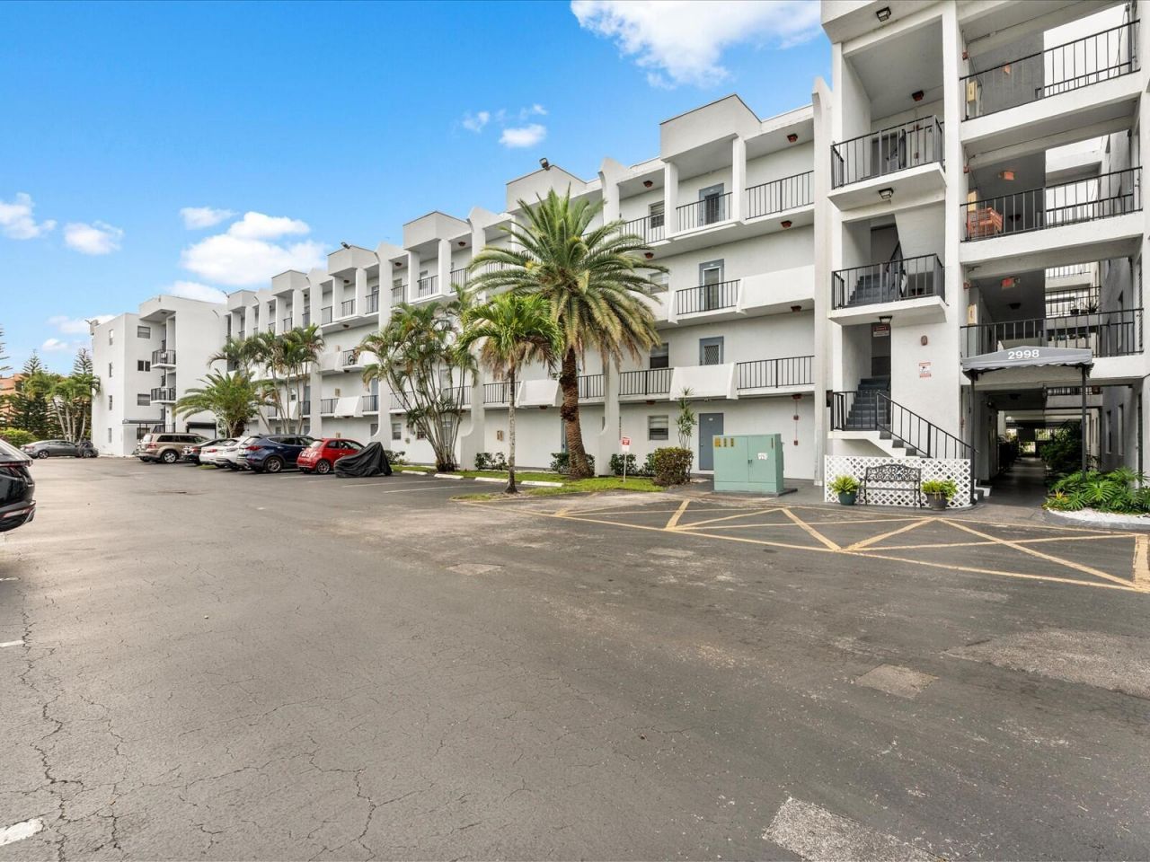 2998 E Sunrise Lakes Drive E, Unit 110, Sunrise, FL 33322 Photo