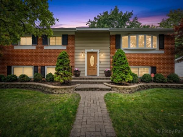 1205 E Patten Drive, Palatine, IL 60074