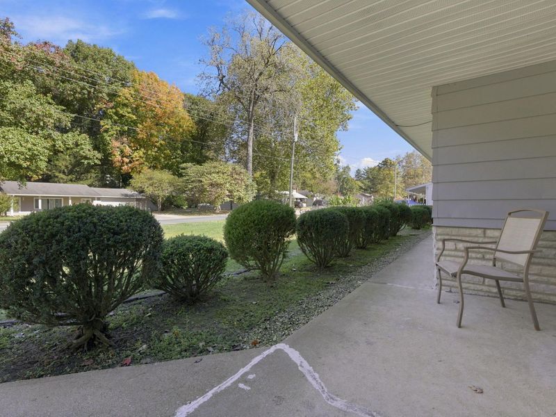1252 E Allen Street , Lancaster, OH 43130 Photo 2