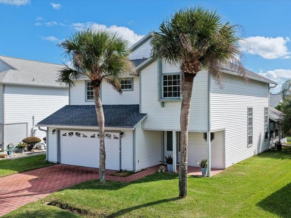 3 AVALON TERRACE , PALM COAST, FL 32137