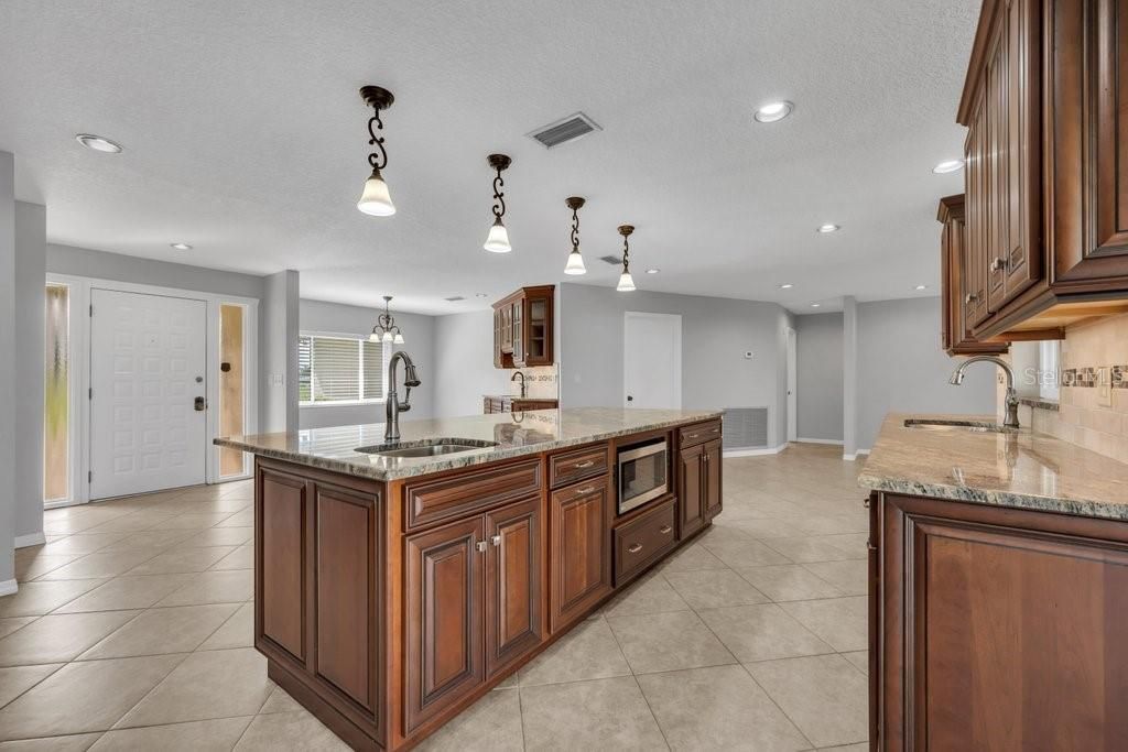 5710 Wo Griffin Road, Plant City, FL 33567 Photo