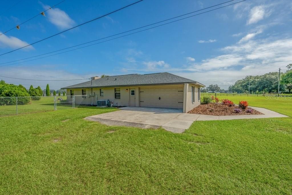 5710 Wo Griffin Road, Plant City, FL 33567 Photo
