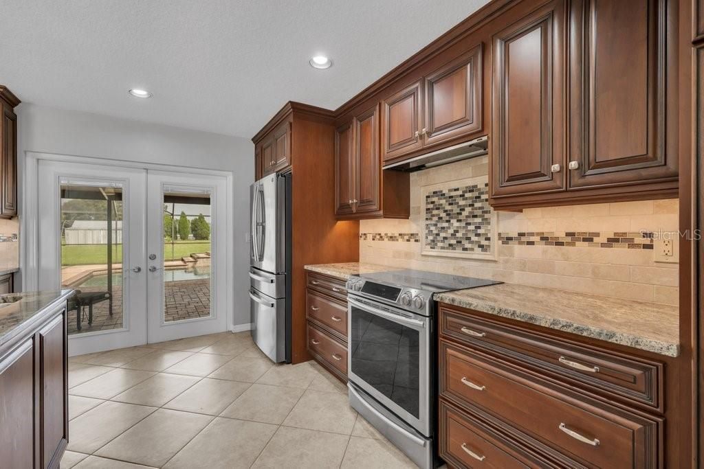 5710 Wo Griffin Road, Plant City, FL 33567 Photo