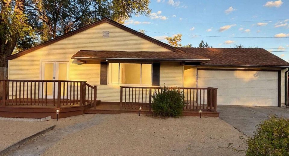 2740 11th Street, Sparks, NV 89431 Photo