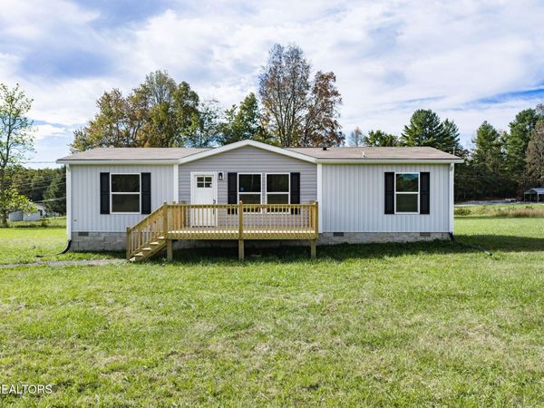 288 Bob Austin Rd , Crossville, TN 38571