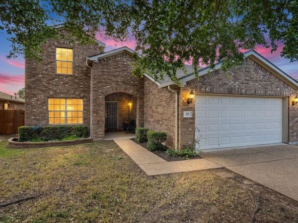517 Lark ST , Leander, TX 78641