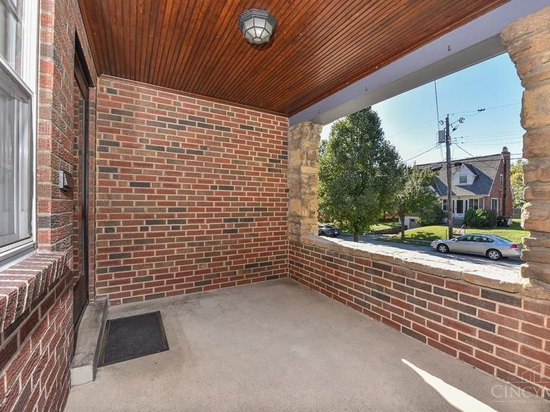 4142 Pillars Drive, Cincinnati, OH 45209 Photo 6