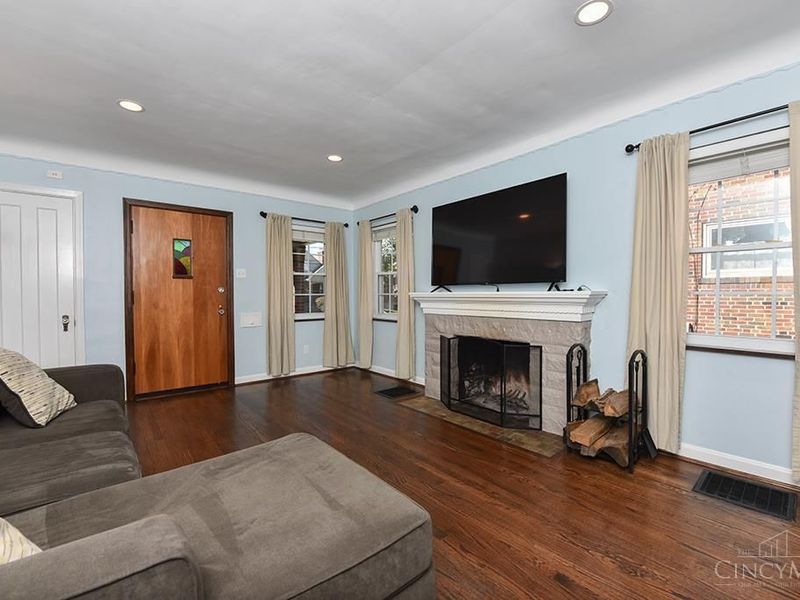 4142 Pillars Drive, Cincinnati, OH 45209 Photo 8