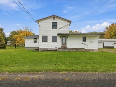 1963 N Hamlin Road, Hamlin, NY 14464