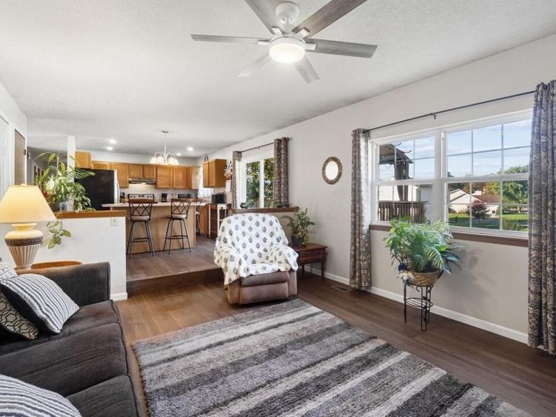 1194 Adam Court , Heath, OH 43056 Photo 8