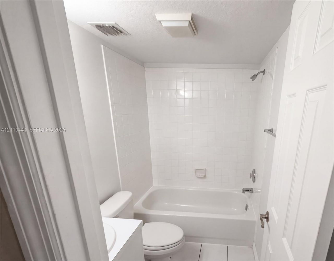 1538 N Lawnwood Cir , Unit 3, Fort Pierce, FL 34950 Photo