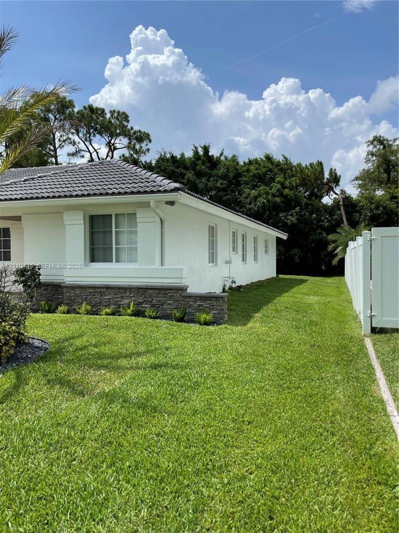 9305 Old Pine Rd , Boca Raton, FL 33428 Photo
