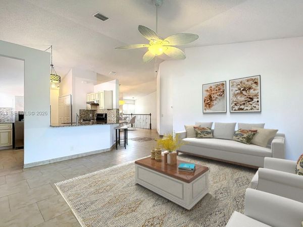 20 Via De Casas Sur , Unit 202, Boynton Beach, FL 33426