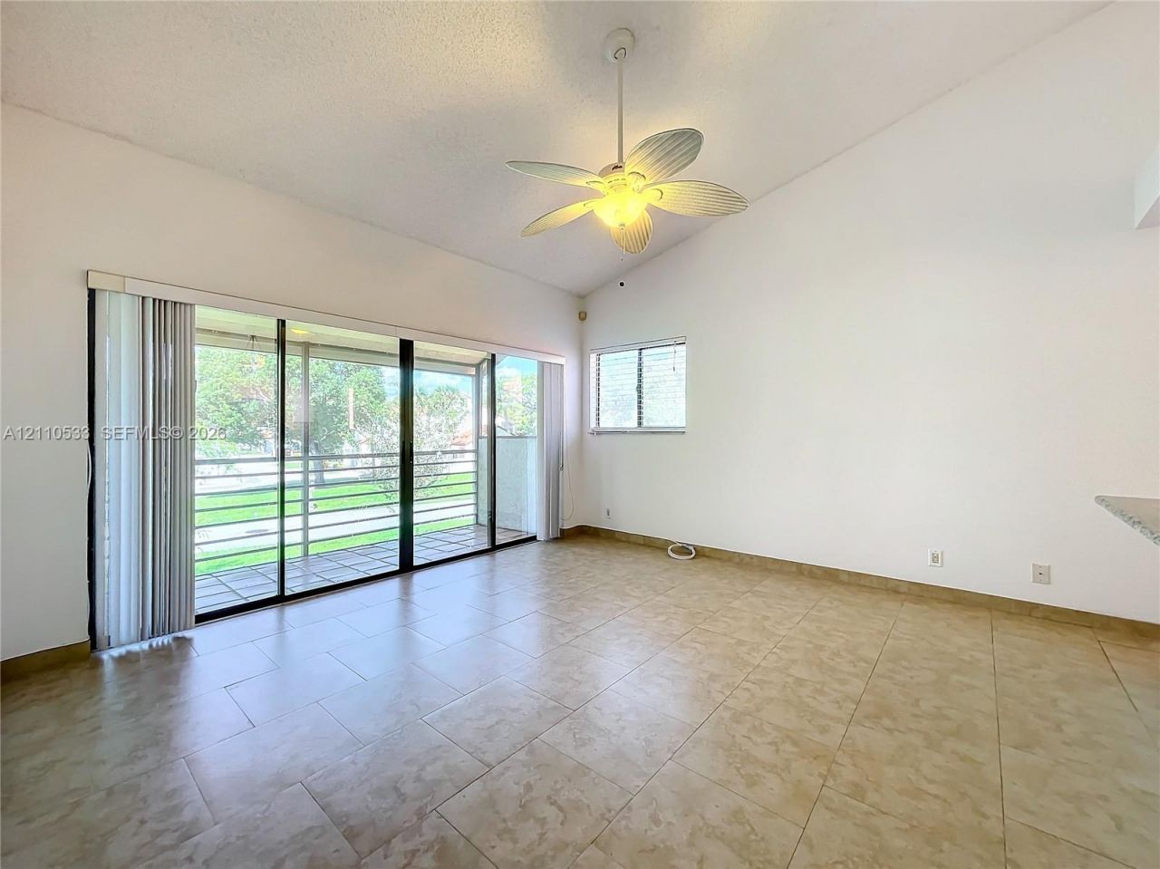 20 Via De Casas Sur, Unit 202, Boynton Beach, FL 33426 Photo