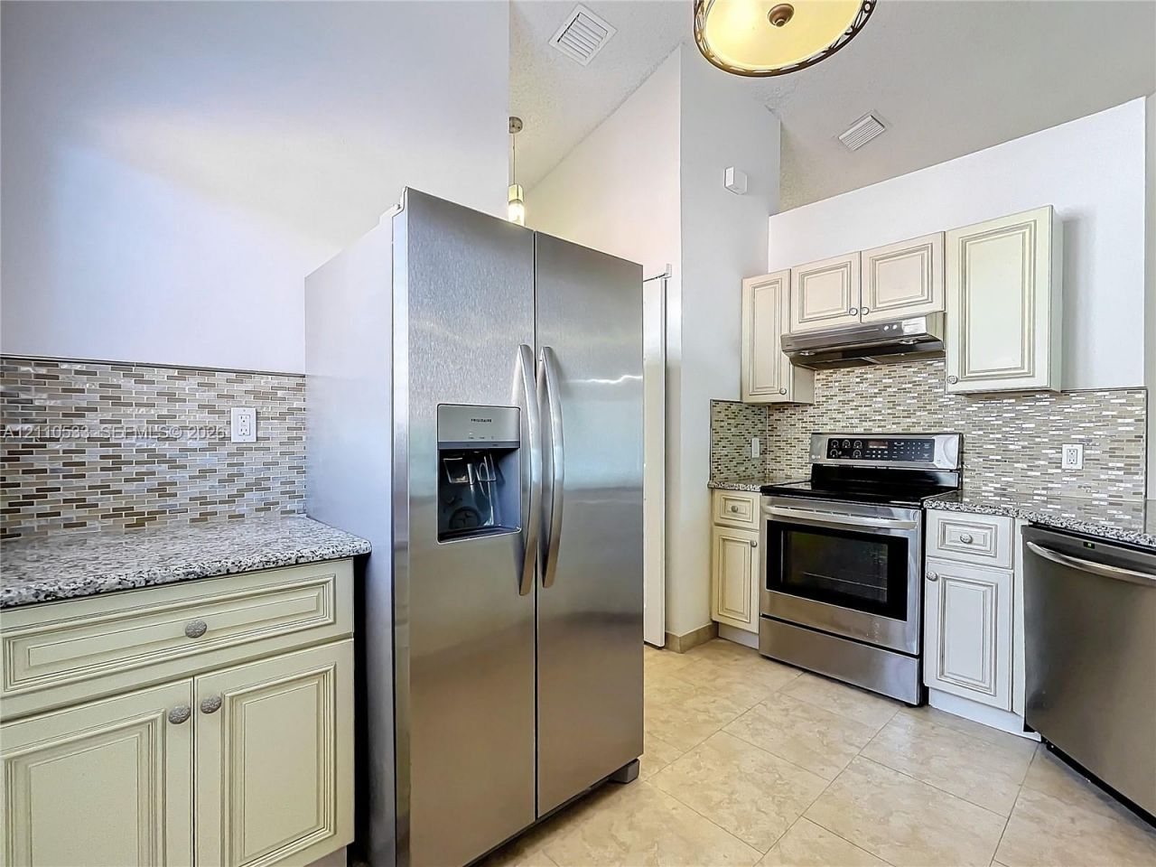 20 Via De Casas Sur, Unit 202, Boynton Beach, FL 33426 Photo