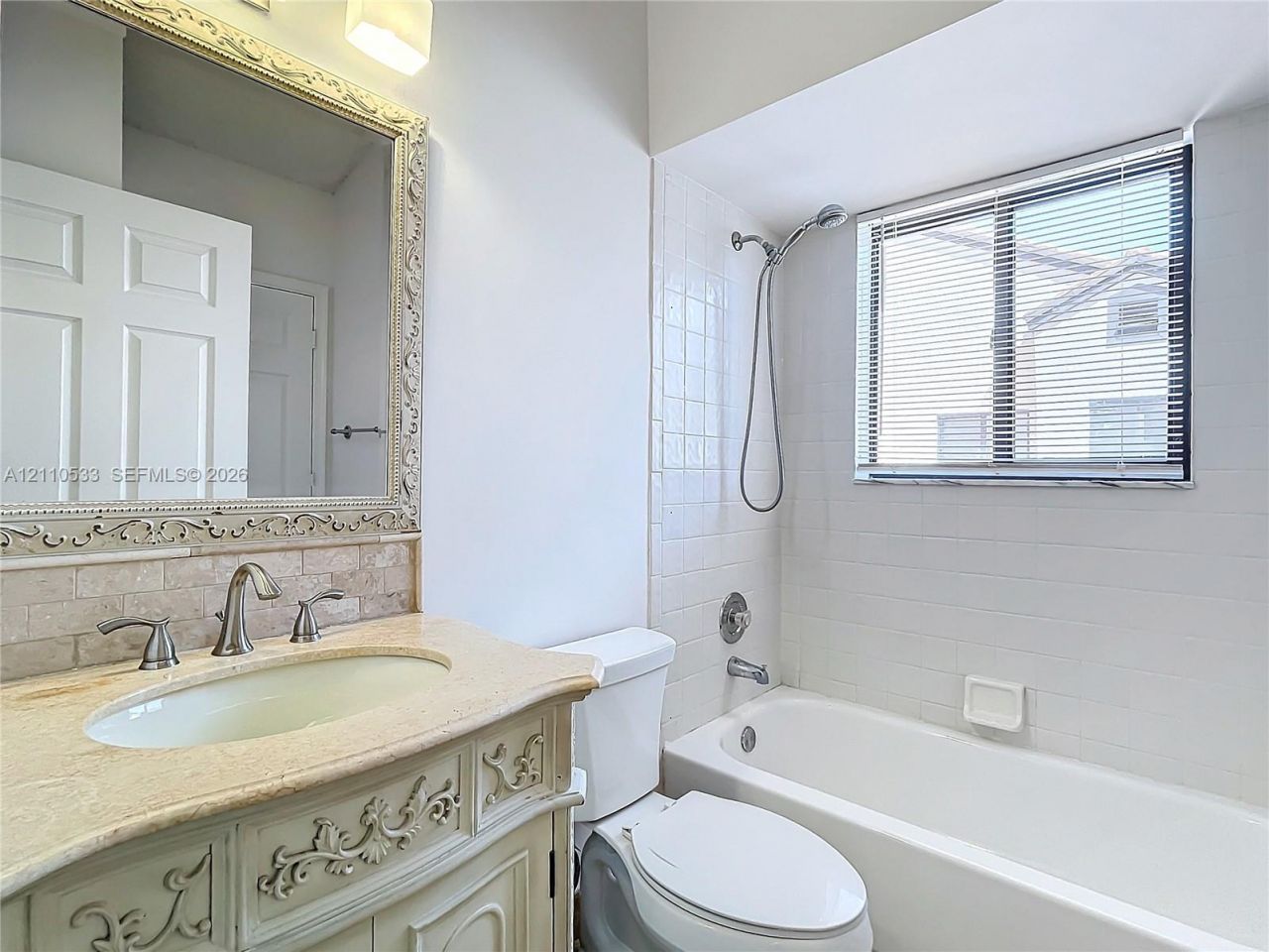 20 Via De Casas Sur, Unit 202, Boynton Beach, FL 33426 Photo