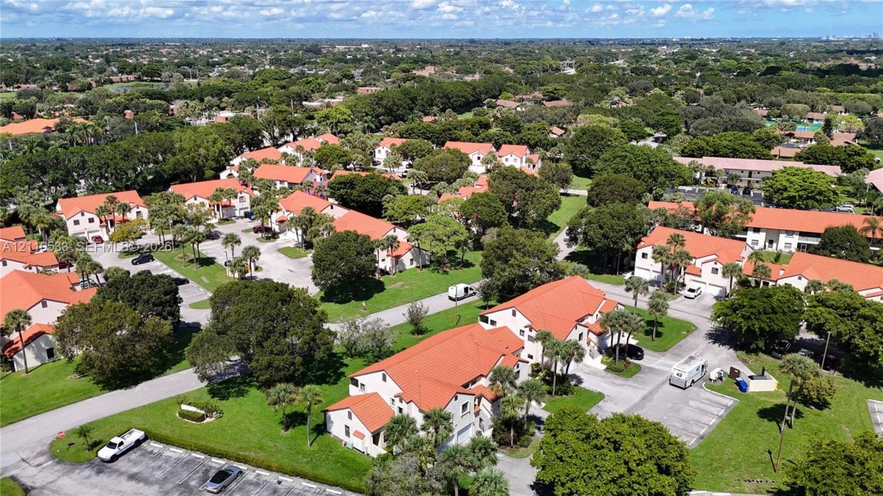 20 Via De Casas Sur, Unit 202, Boynton Beach, FL 33426 Photo