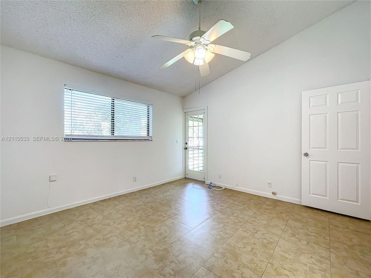 20 Via De Casas Sur, Unit 202, Boynton Beach, FL 33426 Photo