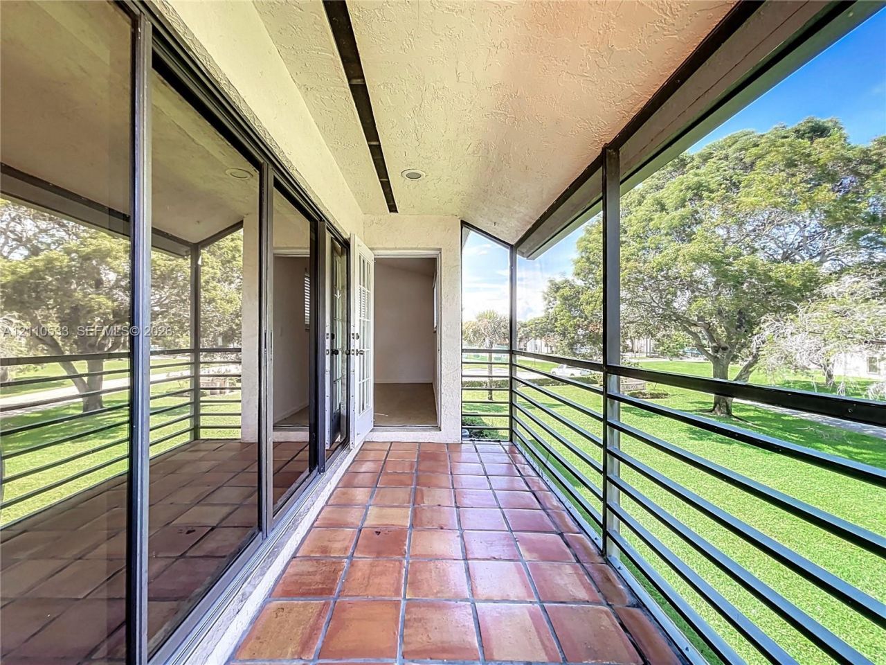 20 Via De Casas Sur, Unit 202, Boynton Beach, FL 33426 Photo