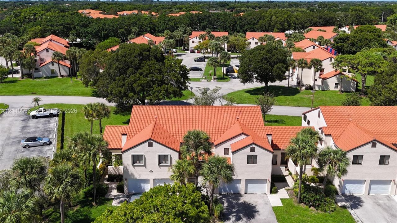 20 Via De Casas Sur, Unit 202, Boynton Beach, FL 33426 Photo