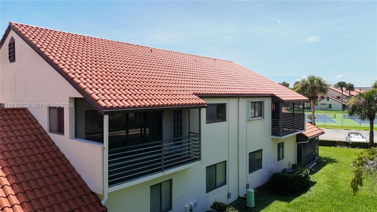 20 Via De Casas Sur, Unit 202, Boynton Beach, FL 33426 Photo