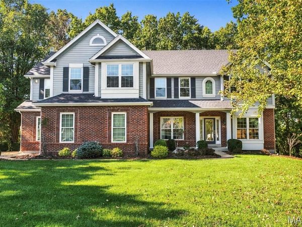 991 Sheffield Forest Court , Wildwood, MO 63021