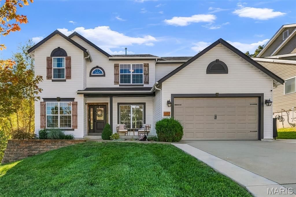 692 Winding Bluffs Drive , Fenton, MO 63026 Main Photo