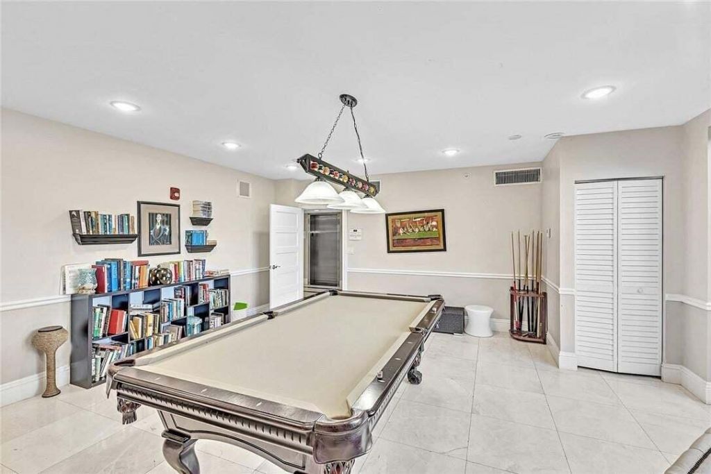 1150 Hillsboro Mile, Unit 202, Hillsboro Beach, FL 33062 Photo