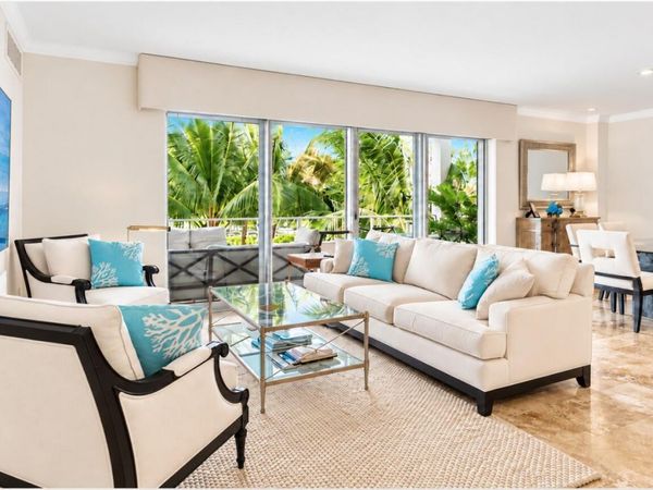 44 COCOANUT Row, Unit 222A, Palm Beach, FL 33480