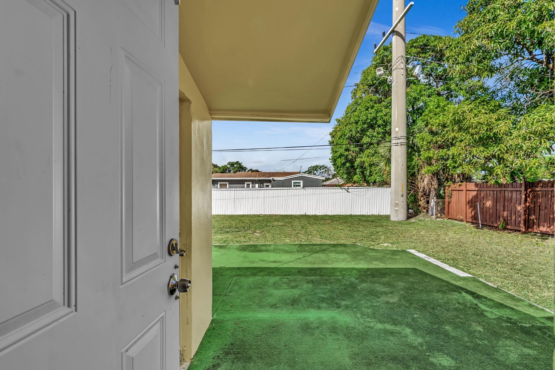 16400 NW 18th Place Nw, Opa Locka, FL 33054 Photo