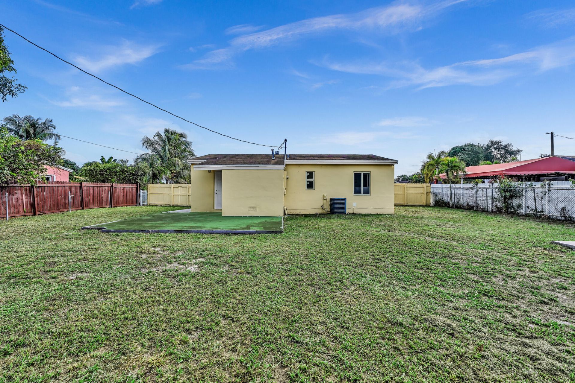 16400 NW 18th Place Nw, Opa Locka, FL 33054 Photo