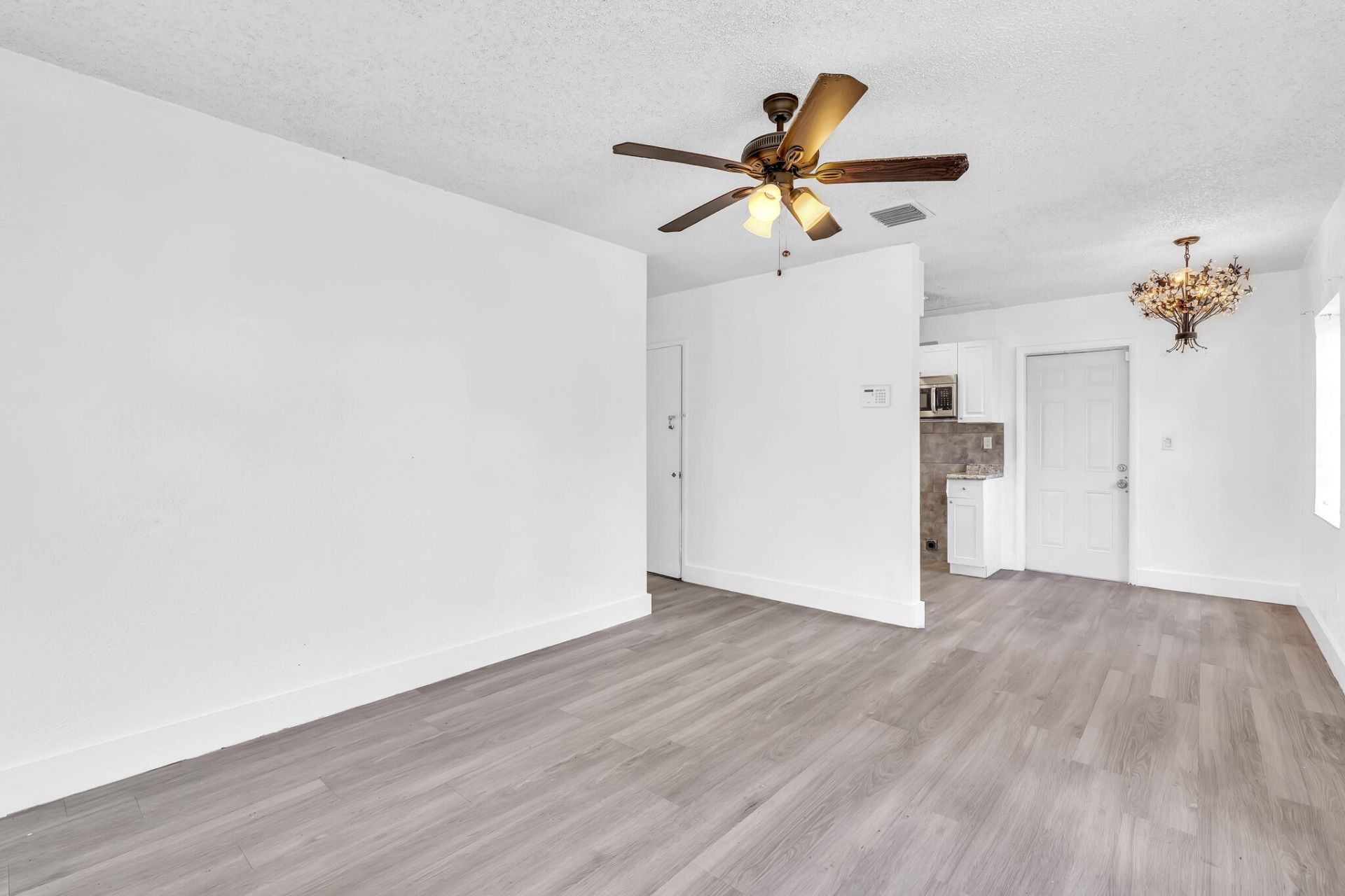 16400 NW 18th Place Nw, Opa Locka, FL 33054 Photo