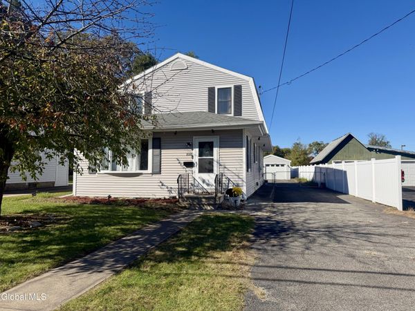 1016 Wallace Avenue, Rotterdam, NY 12306