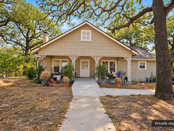 826 FM 979, Cameron, TX 76520