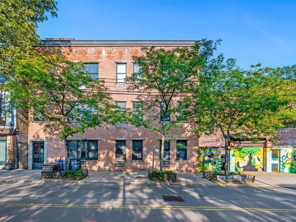 91 Hudson Avenue , Brooklyn, NY 11201