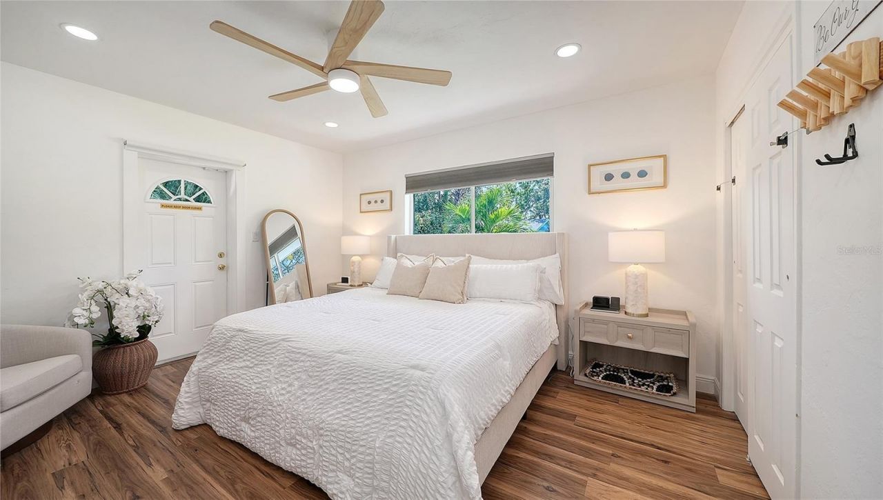 2375 Datura Street, Sarasota, FL 34239 Photo
