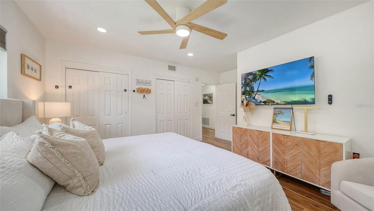 2375 Datura Street, Sarasota, FL 34239 Photo