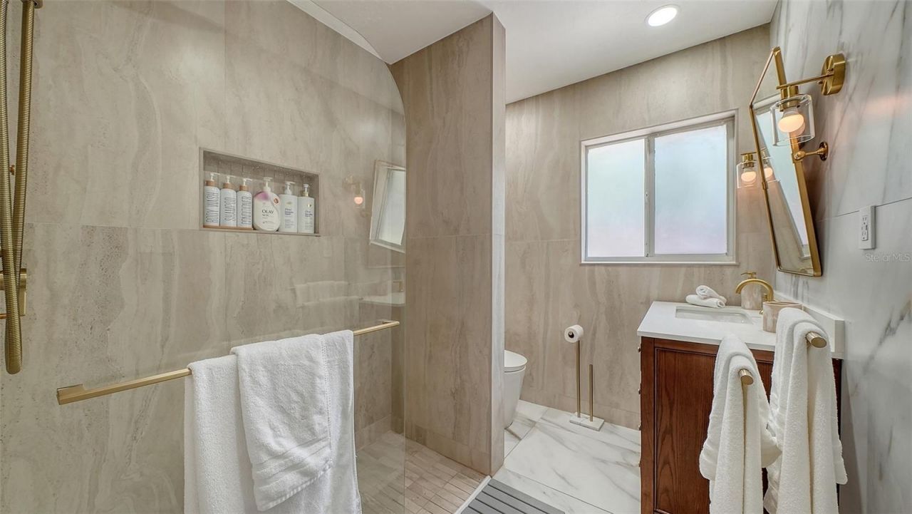 2375 Datura Street, Sarasota, FL 34239 Photo