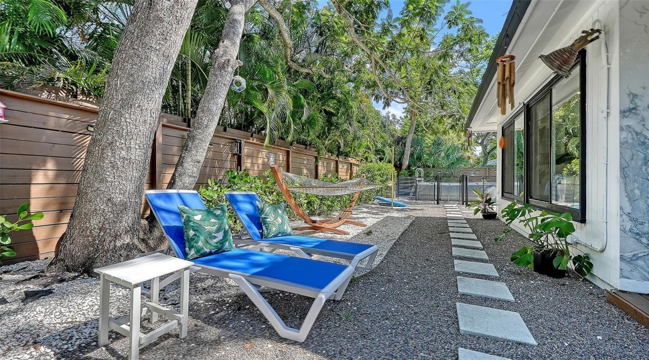 2375 Datura Street, Sarasota, FL 34239 Photo