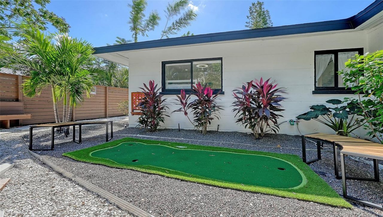2375 Datura Street, Sarasota, FL 34239 Photo