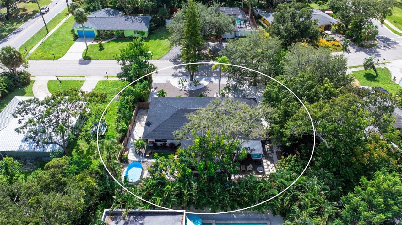 2375 Datura Street, Sarasota, FL 34239 Photo